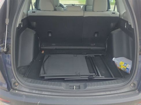 Used 2017 Honda CR-V LX image 17