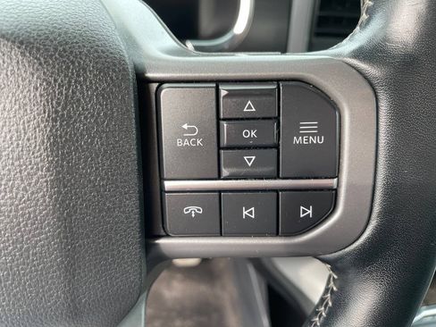 Used 2022 Ford F150 Lariat w/ Equipment Group 502A High AWD/4WD image 13