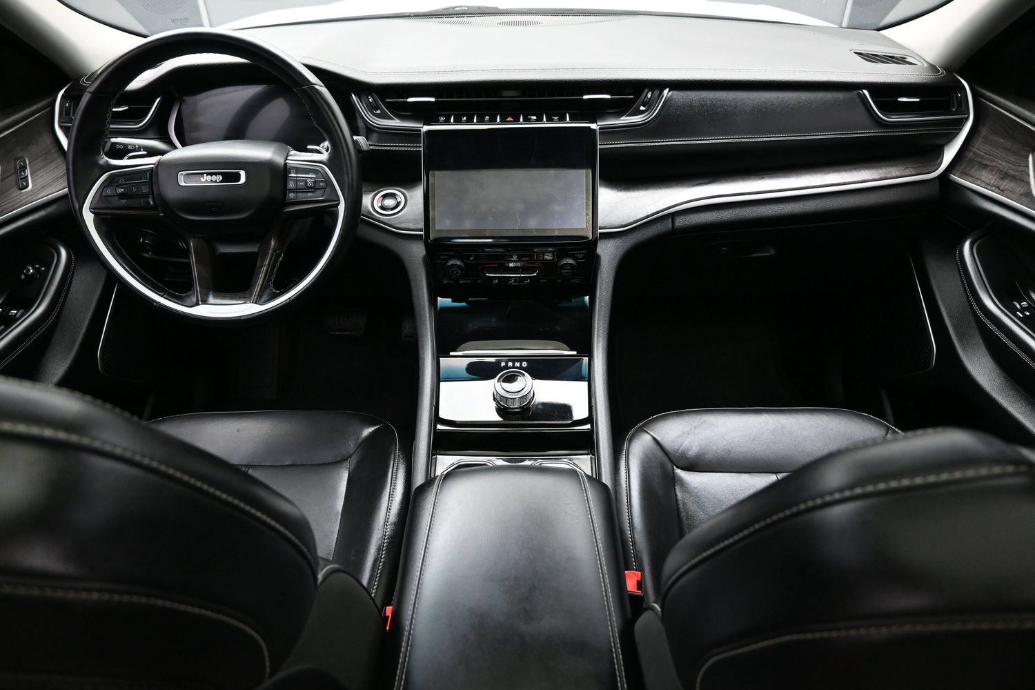 Used 2021 Jeep Grand Cherokee L Limited RWD image 14