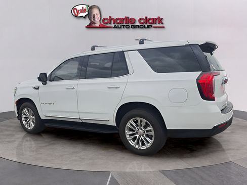 Used 2021 GMC Yukon SLT AWD/4WD image 4
