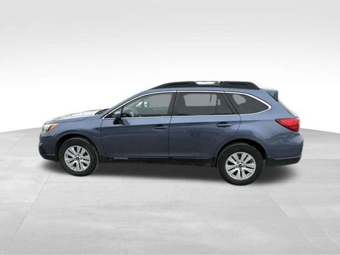 Used 2015 Subaru Outback 2.5i Premium image 10