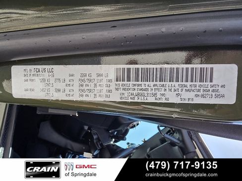Used 2016 Jeep Wrangler Sahara AWD/4WD image 32