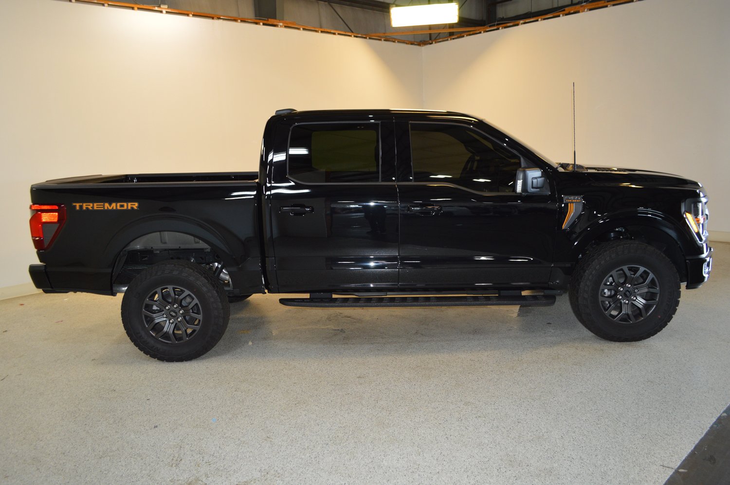 Used 2026 Ford F150 Tremor AWD/4WD image 2