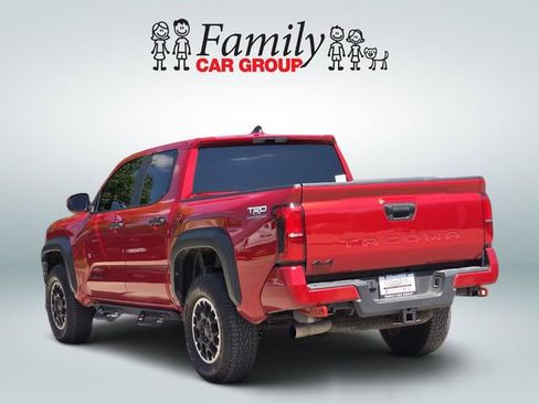 Used 2026 Toyota Tacoma TRD Off-Road AWD/4WD image 3
