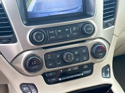 Used 2018 GMC Yukon XL Denali w/ Open Road Package RWD image 16