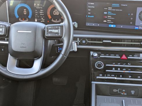 Used 2025 Hyundai Santa Fe SE image 22