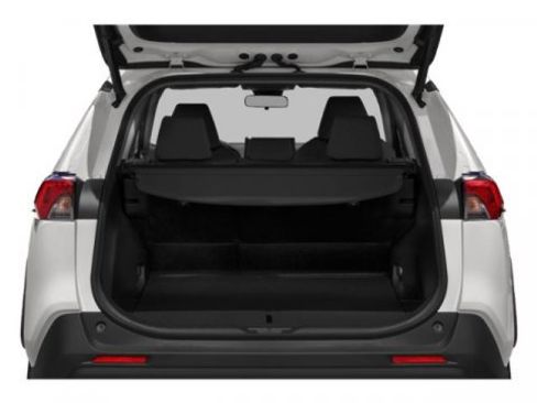 Used 2021 Toyota RAV4 XLE Premium image 11