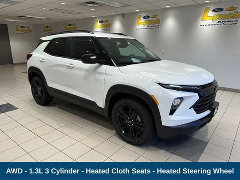 New 2026 Chevrolet TrailBlazer LT w/ Midnight Edition AWD/4WD image 1