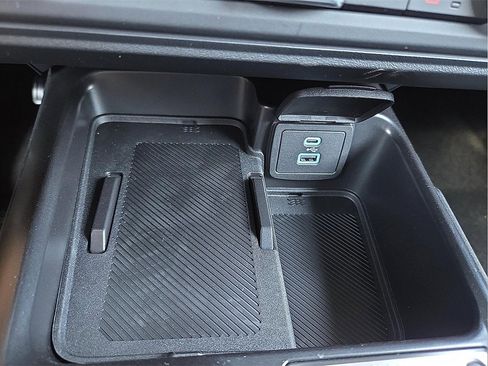 New 2025 Ford Bronco Outer Banks image 15