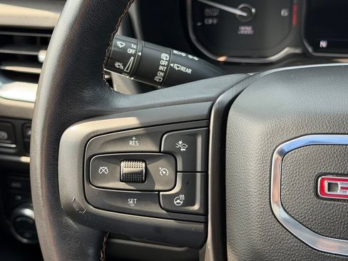 Used 2021 GMC Yukon AT4 w/ AT4 Premium Plus Package AWD/4WD image 28
