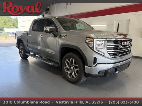 Used 2026 GMC Sierra 1500 SLT w/ SLT Premium Package AWD/4WD image 5