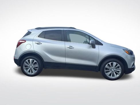Used 2018 Buick Encore Preferred image 4