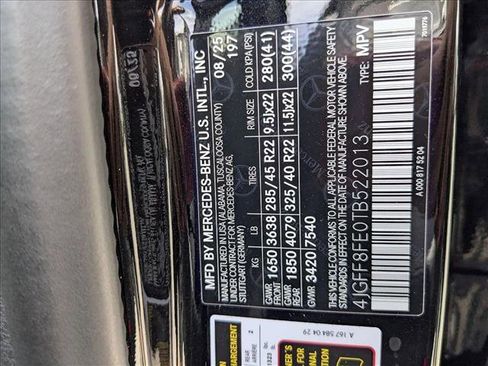 New 2026 Mercedes-Benz GLS 580 4MATIC image 16