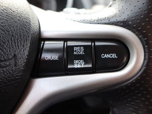 Used 2010 Honda Fit Sport image 29