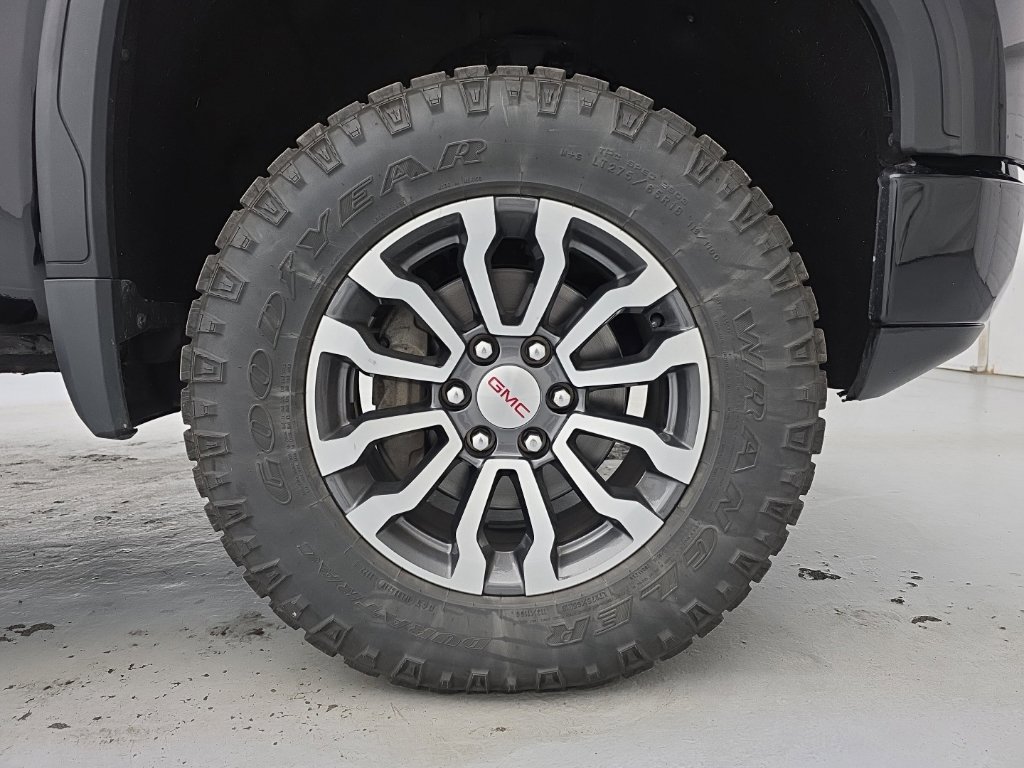 Used 2021 GMC Sierra 1500 AT4 AWD/4WD image 17