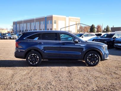 New 2026 Kia Sorento S w/ S Panoramic Sunroof Package