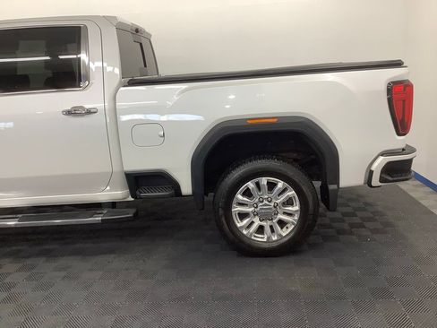 Used 2020 GMC Sierra 3500 Denali w/ Denali Ultimate Package AWD/4WD image 4