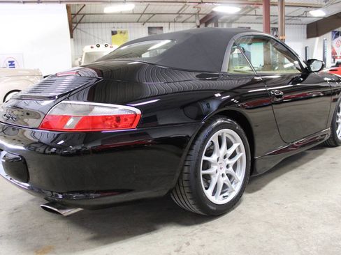 Used 2002 Porsche 911 Cabriolet image 6