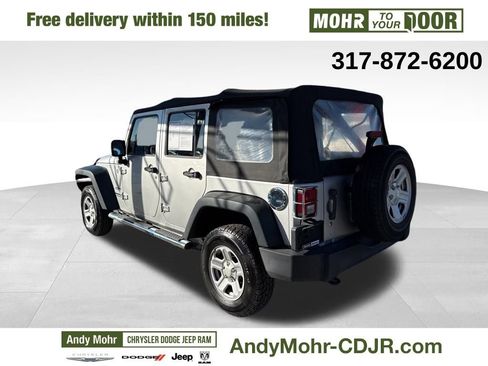 Used 2010 Jeep Wrangler Unlimited Sport image 5