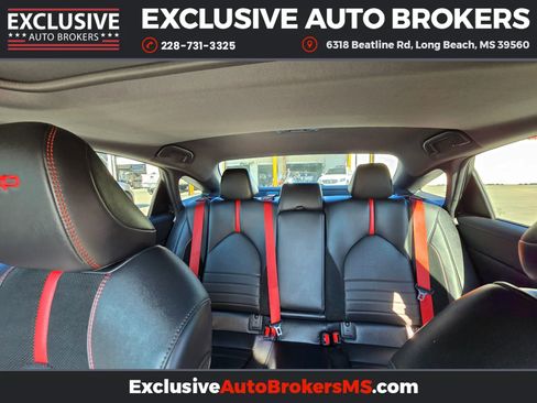 Used 2021 Toyota Avalon TRD image 8