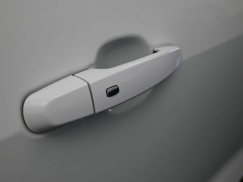 Used 2024 Chevrolet Blazer LT image 39