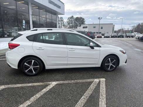 Used 2023 Subaru Impreza Premium image 11