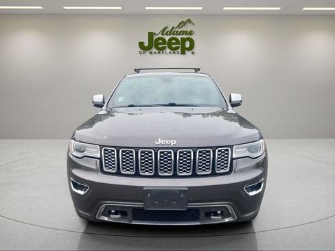 Used 2019 Jeep Grand Cherokee Overland AWD/4WD image 17