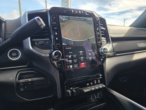 Used 2020 RAM 3500 Laramie image 29