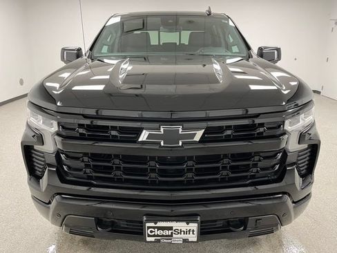Used 2024 Chevrolet Silverado 1500 RST AWD/4WD image 3