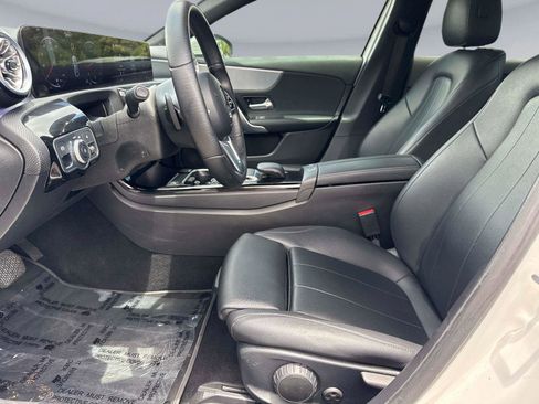 Used 2022 Mercedes-Benz A 220 image 19