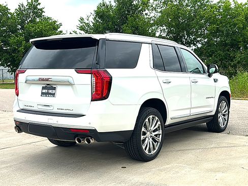 Used 2022 GMC Yukon Denali AWD/4WD image 8