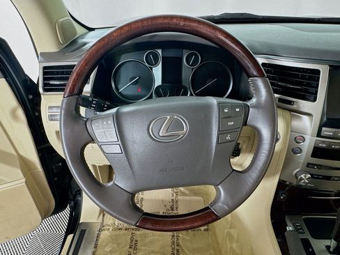 Used 2015 Lexus LX 570 4WD image 13