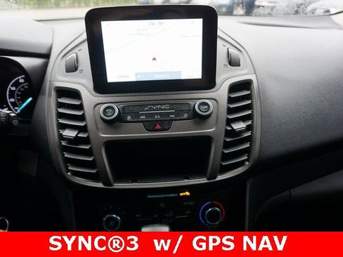 Used 2020 Ford Transit Connect XLT image 4