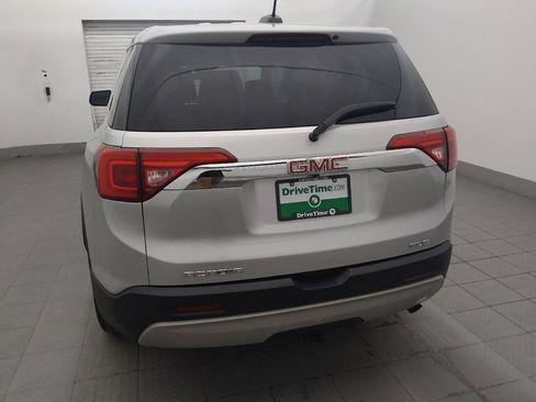 Used 2019 GMC Acadia SLE FWD image 6
