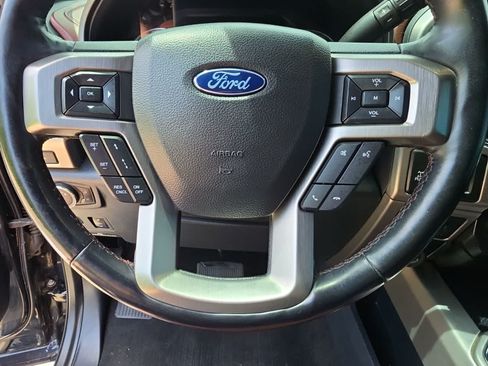 Used 2022 Ford F350 Platinum w/ FX4 Off-Road Package AWD/4WD image 26