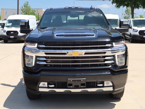 Used 2023 Chevrolet Silverado 3500 High Country AWD/4WD image 9