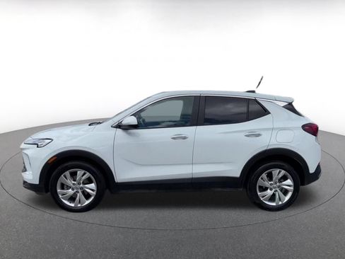 Used 2025 Buick Encore GX Preferred FWD image 8