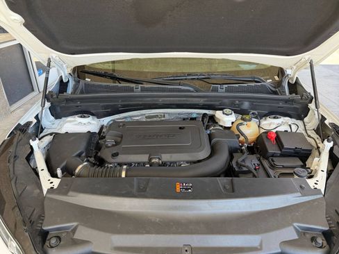 Used 2024 Buick Envision Preferred AWD/4WD image 33