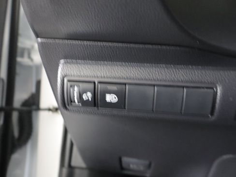 Used 2023 Toyota Corolla LE w/ Carpet Mat Package (TMS) FWD image 17