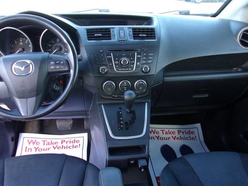 Used 2013 MAZDA MAZDA5 Sport image 14