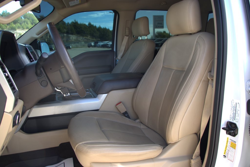 Used 2019 Ford F150 Lariat w/ Equipment Group 502A Luxury AWD/4WD image 10