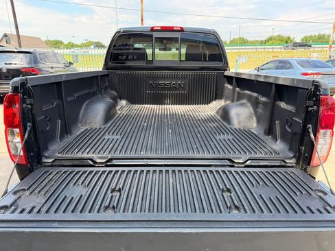 Used 2017 Nissan Frontier SV RWD image 13