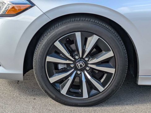 Certified 2024 Honda Civic EX image 13