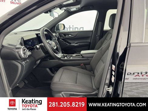 Used 2026 Chevrolet Equinox LT FWD image 14