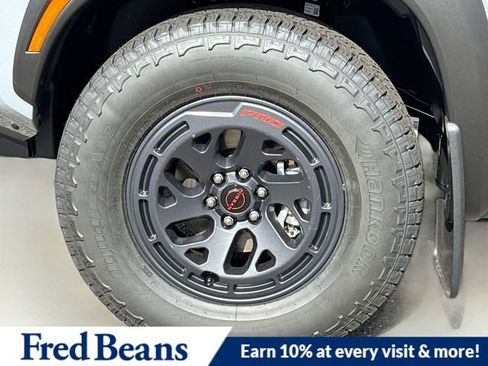 New 2026 Nissan Frontier PRO-4X w/ Pro-4x Convenience Package image 5