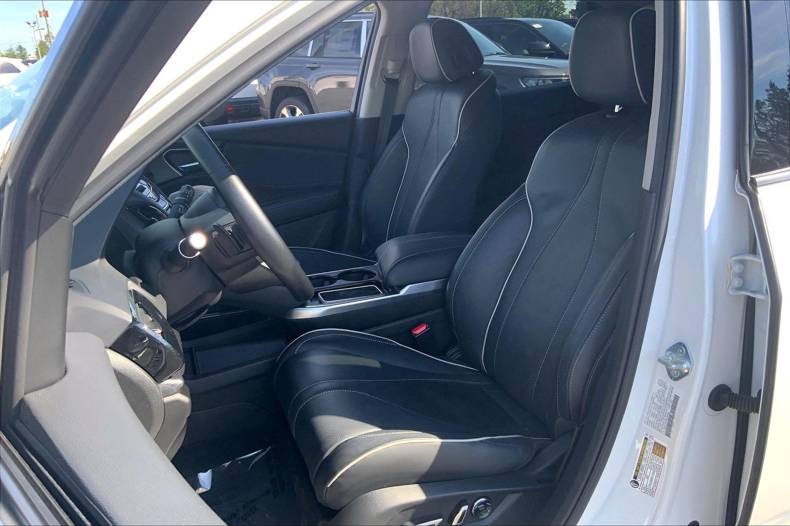 Used 2025 Acura RDX w/ Advance Package AWD/4WD image 8