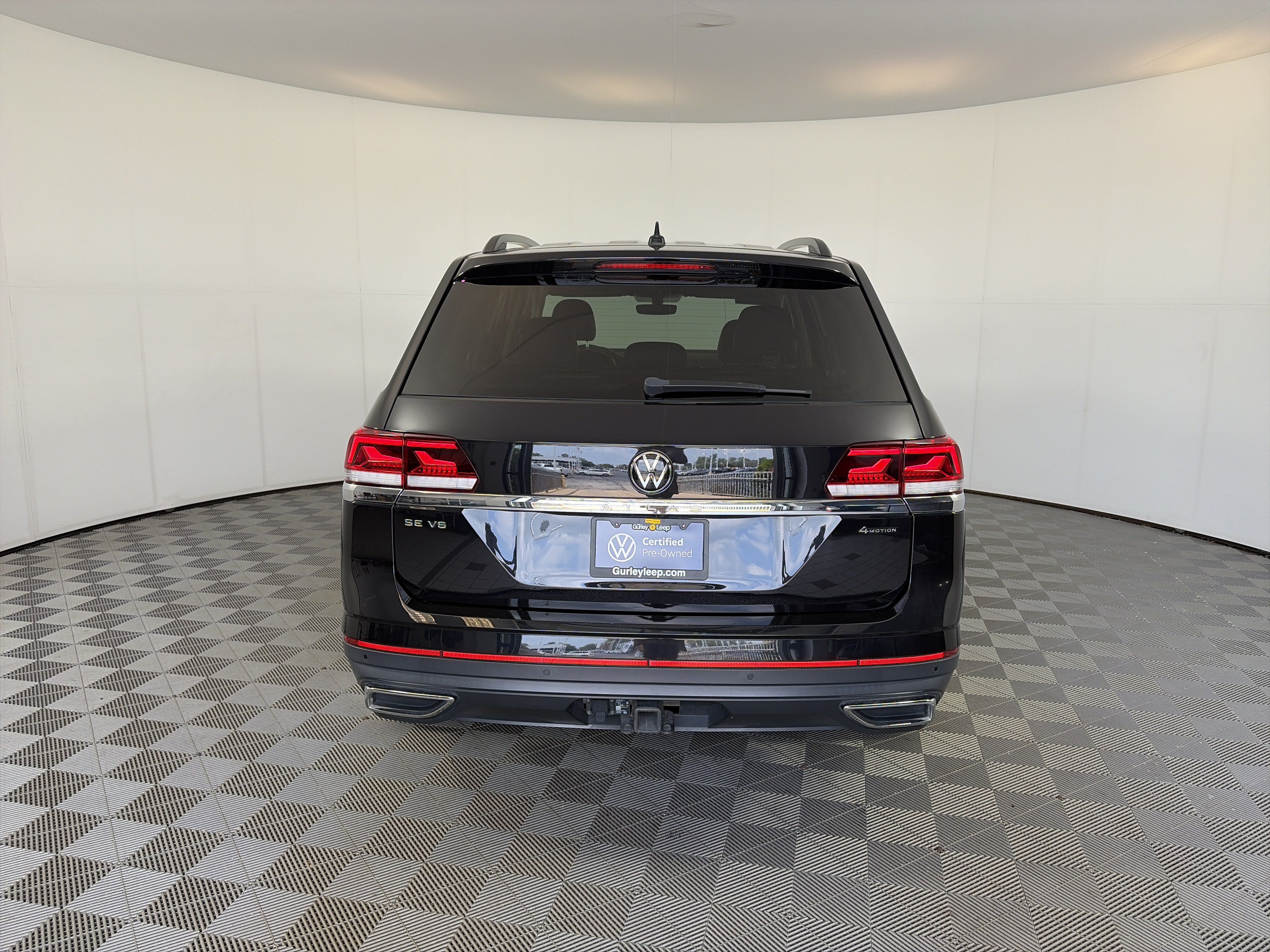 Used 2023 Volkswagen Atlas SE AWD/4WD image 10
