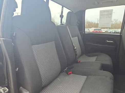 Used 2011 Chevrolet Colorado LT image 24