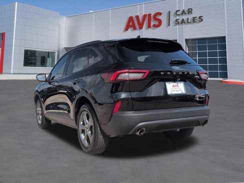 Used 2025 Ford Escape ST-Line AWD/4WD image 9