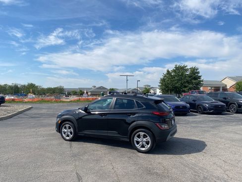 Used 2023 Hyundai Kona SEL AWD/4WD image 12